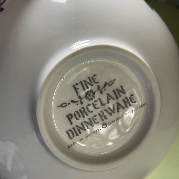 Fine Porcelain Dinnerware Portugal salad soup bowl. Blue floral. - Picture 4 of 7